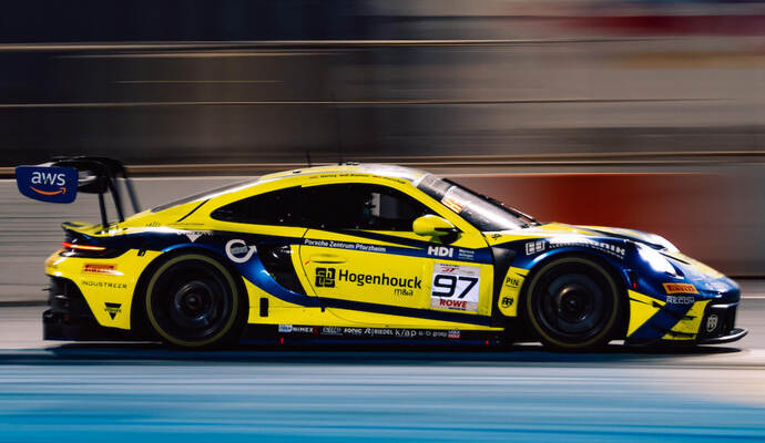 Rutronik Racing fuhr im Porsche eine fantastische Saison in der Fanatec GT World-Rennserie.