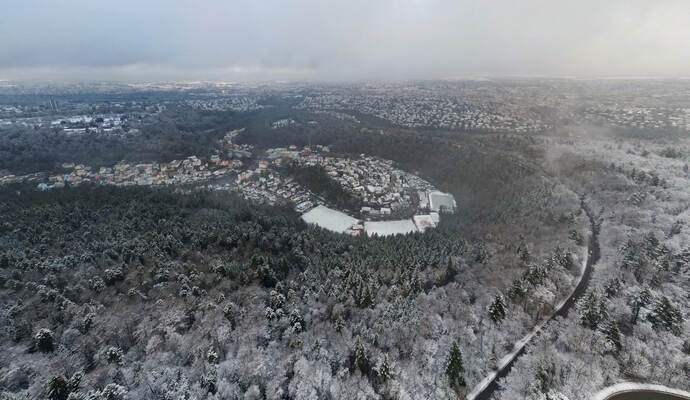 Winter Schmuckis Huchenfeld