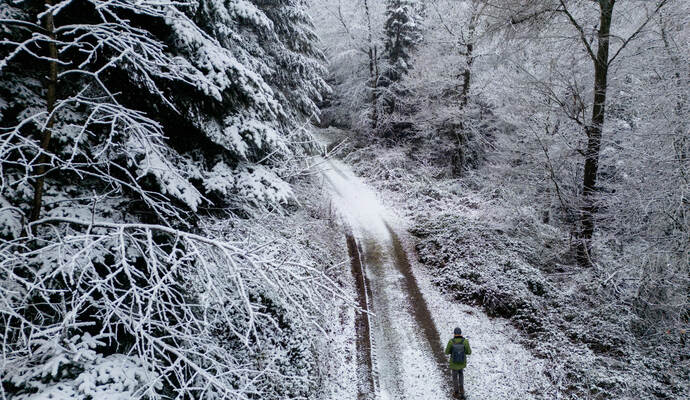 Winter Schmuckis Huchenfeld