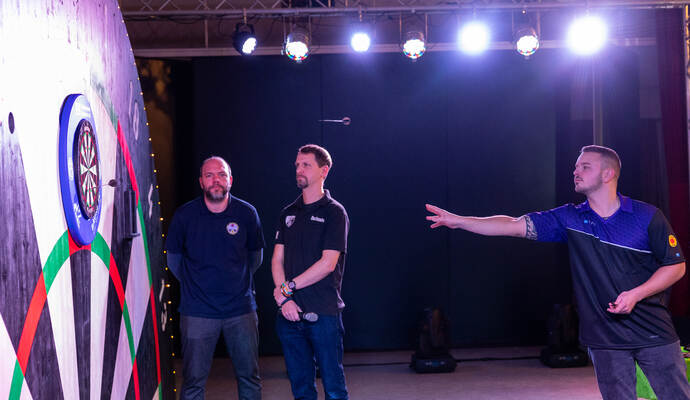 Darts Turnier Kieselbronn (Chris "The Wiz" Wörner)