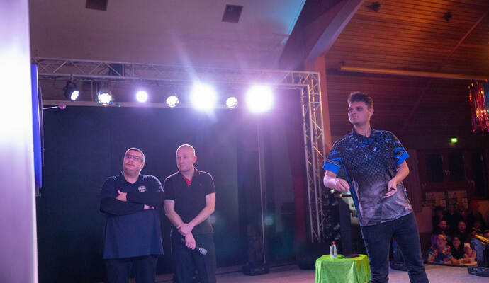Darts Turnier Kieselbronn (Jonas "The Tower" Hajeck)