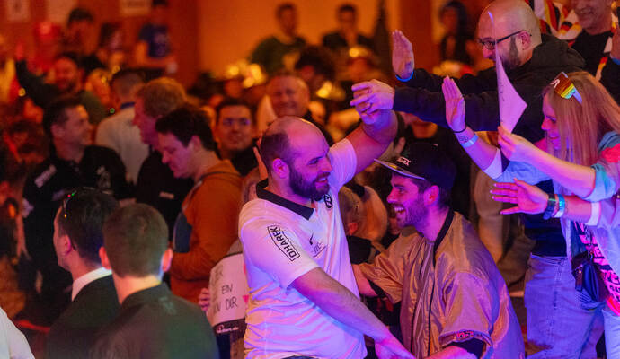 Darts Turnier Kieselbronn (Steffen "WALZER" Walz)