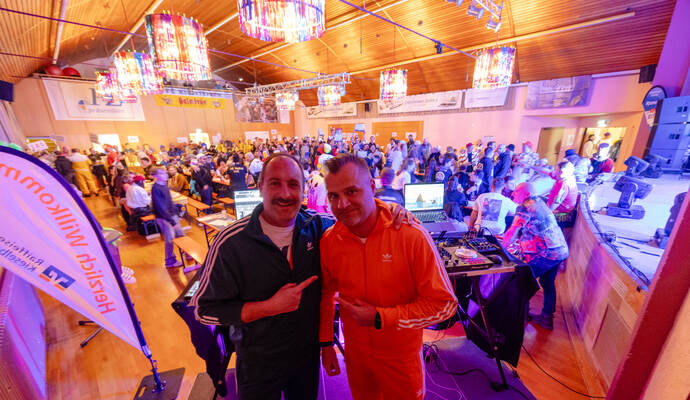 Darts Turnier Kieselbronn Stimmung