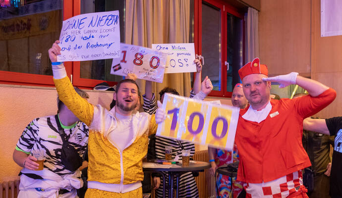Darts Turnier Kieselbronn Stimmung