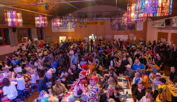 Darts Turnier Kieselbronn Stimmung