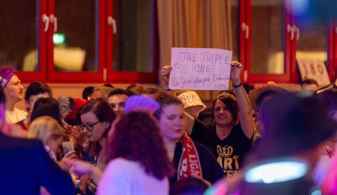Darts Turnier Kieselbronn Stimmung