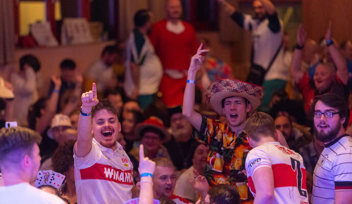 Darts Turnier Kieselbronn Stimmung