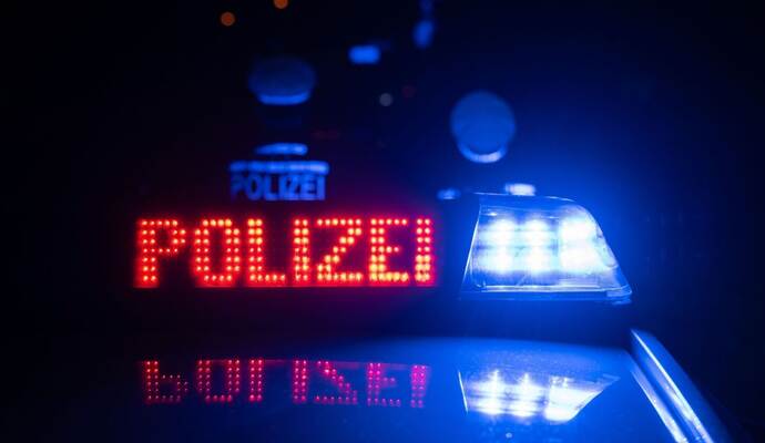 Polizei - Symbolbild Polizei - Symbolbild