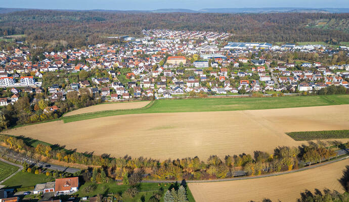 Auf rund 6,5 Hektar Fläche entsteht das neue Ötisheimer Baugebiet „Hofäcker“. Meyer Ötisheim Bebauungsplan Hofäcker