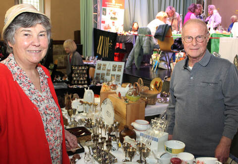 Margret und Alfred Weber aus Altensteig sind seit mehr als zwölf Jahren als Aussteller dabei.