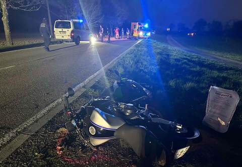 Die Strecke zwischen Göbrichen und Ispringen ist aufgrund eines Unfall derzeit gesperrt.
