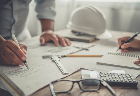 Für die Erarbeitung und Umsetzung von Projektmanagement-Standards für kommunale Hochbauprojekte in Karlsbad beauftragte der Gemeinderat die Stuttgarter Firma Drees &amp; Sommer.