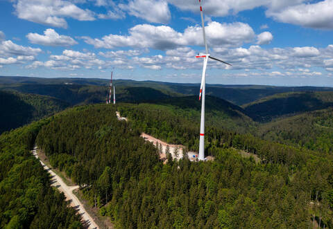 Windpark Kälbling Erstes Rad Fertig