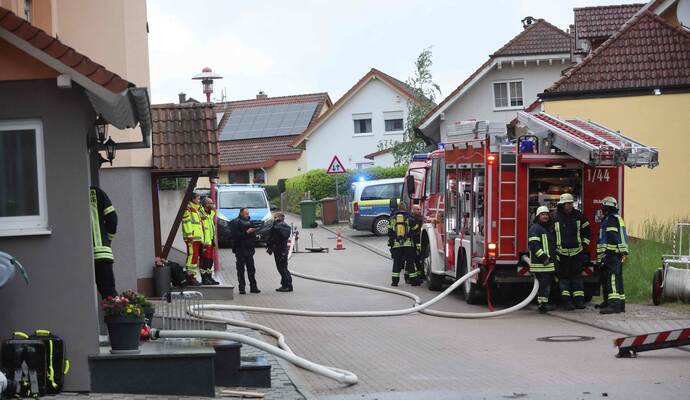 In Schömberg läuft am Mittwochmorgen ein Großeinsatz von Feuerwehr und Polizei.