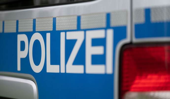 Symbolbild Polizeiauto Symbolbild Polizeiauto