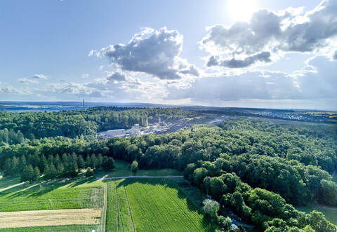 Blick auf den Steinbruch Mönsheim