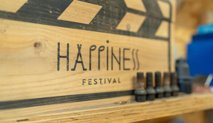 Alle wollen aufs Straubenhardter Festival: Der Ansturm auf die Happiness-Tickets für 2026 ist am Sonntag so groß wie noch nie ge Alle wollen aufs Straubenhardter Festival: Der Ansturm auf die Happiness-Tickets für 2026 ist am Sonntag so groß wie noch nie gewesen. Ein System-Kollaps war die Folge.