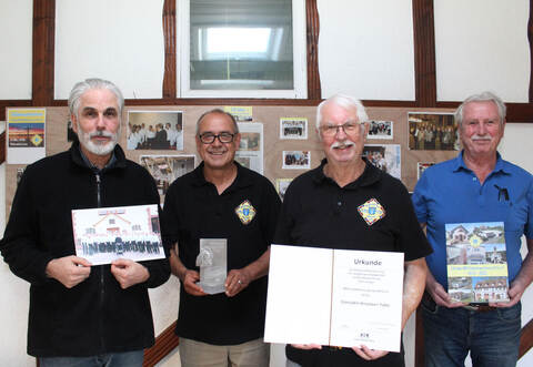 Ein neuer regionaler gemischter Projektchor, der in Serres probt, schwebt Dirigent Bernd Philippsen, Uwe Bolz, Eberhard Gille und Jürgen Schwirtz (von links) ab September vor.