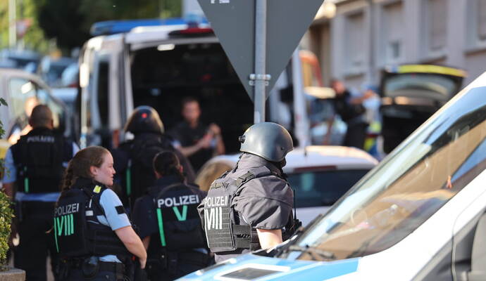 Die Luisenstraße war bis etwa 18.15 Uhr gesperrt.