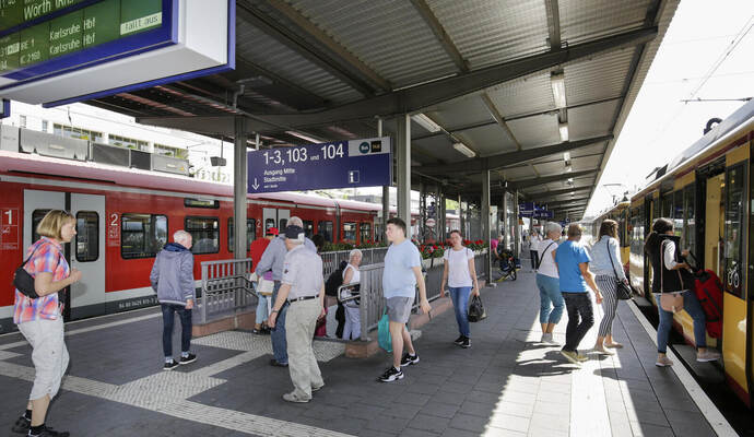 Juni 2019: Vor über sechs Jahren haben „abellio“ und „Go ahead“ den Betrieb in der Region von der Deutschen Bahn übernommen. Nun hat DB Regio denZuschlag für das Netz bekommen.
