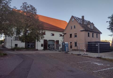 Durch den Abbruch des Hauses „Schlosshof 10“ eröffnen sich für die Stadt Heimsheim im Rahmen der Stadtkernentwicklung neue Möglichkeiten. 
