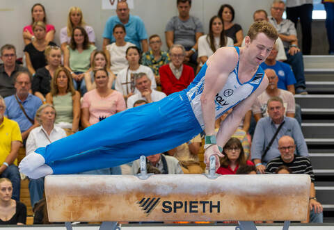 Nils Dunkel geht mit der KTV wieder an die Geräte.