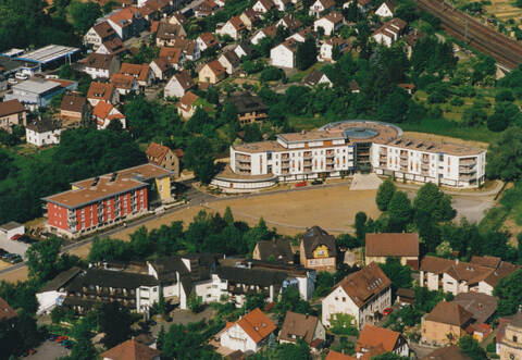 Vor einem Vierteljahrhundert ist das DRK- Seniorenzentrum am Mühlacker Erlenbach in Betrieb gegangen. Seither hat sich einiges verändert. Den Herausforderungen in der Gegenwart sieht man optimistisch entgegen.