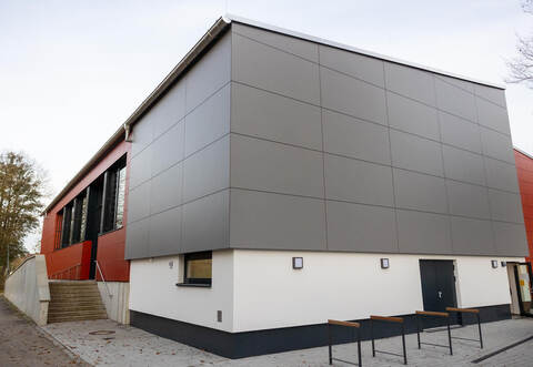 Einweihung Turnhalle Festhalle Lomersheim