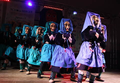 Der Auftritt der Eulenlochhexen ist der Höhepunkt des Abends.