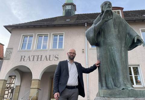 Bürgermeister Alexander Kozel durchlebt mit der Fauststadt gerade schwierige Zeiten. Das gilt aber auch für andere Kreiskommunen.