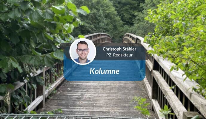PZ-Redakteur Christoph Stäbler hat eine ganz eigene Meinung zum Thema Enzsteg.