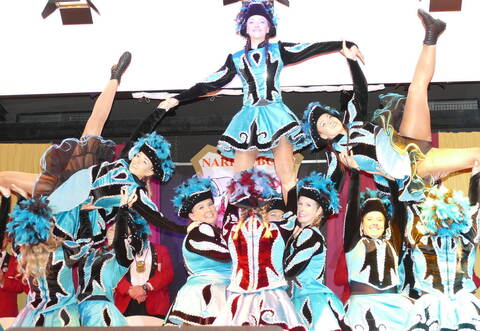 Die große Garde mit allen weiteren Formationen und Tänze sind in Schellbronn das Aushängeschild und die fastnächtliche Visitenkarte des Vereins.