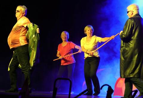 „Feel the Emotion“, lautete das Motto. Die Aufführungen sind ein Spiegel der starken Gemeinschaft im Verein, der Generationen vereint.