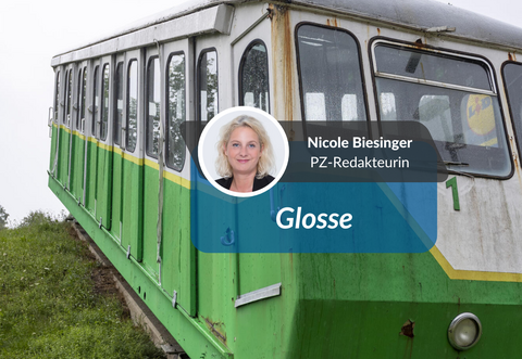 Wer rastet, der rostet: Der alte Bad Wildbader Bergbahnwagen.