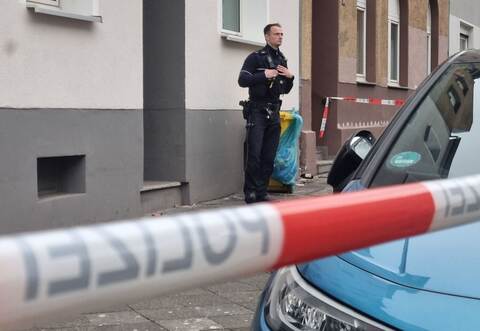 Frau und Baby tot aufgefunden – Vater tatverdächtig