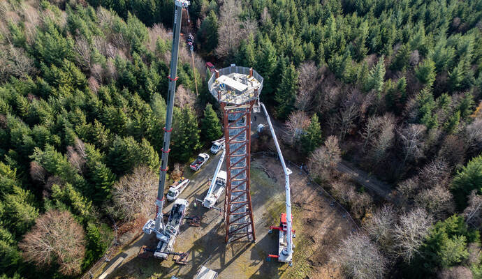 Demontage Hohe Warte 