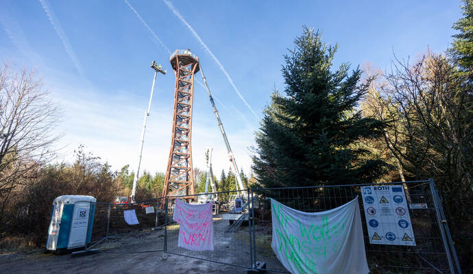 Demontage Hohe Warte 