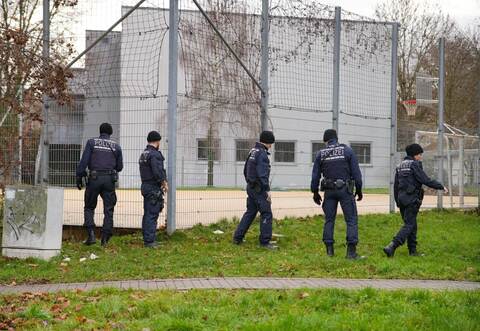 16-Jähriger auf Stuttgarter Spielplatz angeschossen