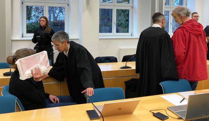 Prozessauftakt um mutmaßliche Geiselnahme in Erfurt