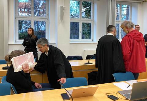 Prozessauftakt um mutmaßliche Geiselnahme in Erfurt