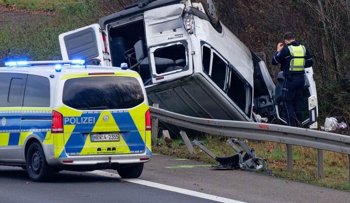 Schwerer Unfall auf der A44