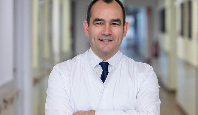 Professor Doktor Timo Zippelius ergänzt das Chefarztteam in Karlsbad.