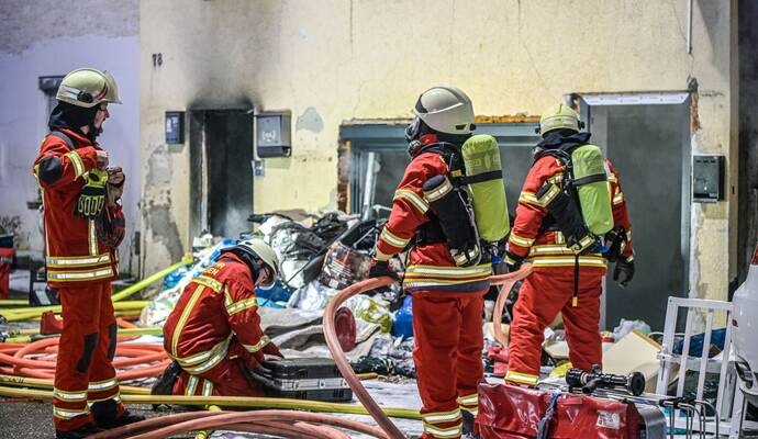Jugendliche soll Wohnhaus in Brand gesteckt haben