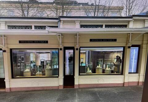 Der Rauschmayer-Store in Baden-Baden ist Ziel eines nächtlichen Einbruchs geworden.