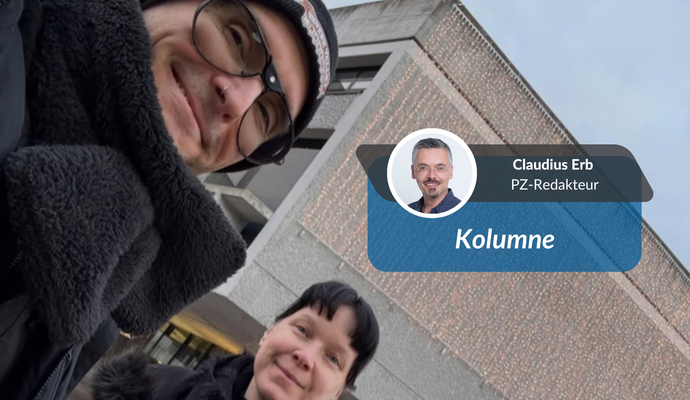 Die Beneckes finden die Rathausflanke eher so interessant...