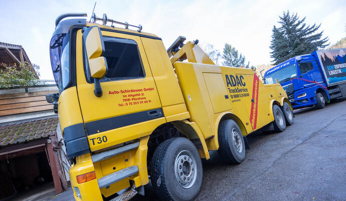 ausgelaufener Diesel Kupferhammer