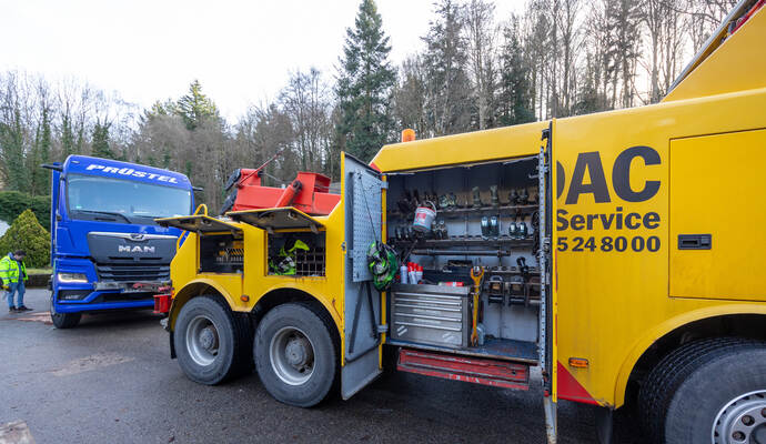 ausgelaufener Diesel Kupferhammer