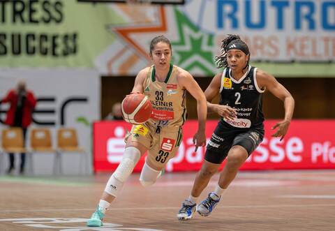 Spitzenreiter Keltern (links Karina Konstantinova, hier im Spiel gegen Hannover) trifft am Sonntag auf den Tabellenachten Nördlingen.