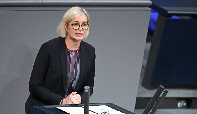 Christiane Schenderlein 