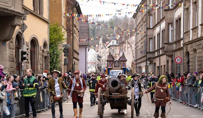 Dillweißenstein macht sich bereit für den diesjährigen Fasnetsumzug.